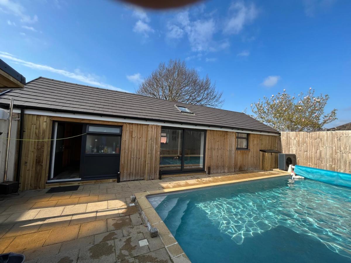 Ferienwohnung The Dog House Birkenhead Exterior foto