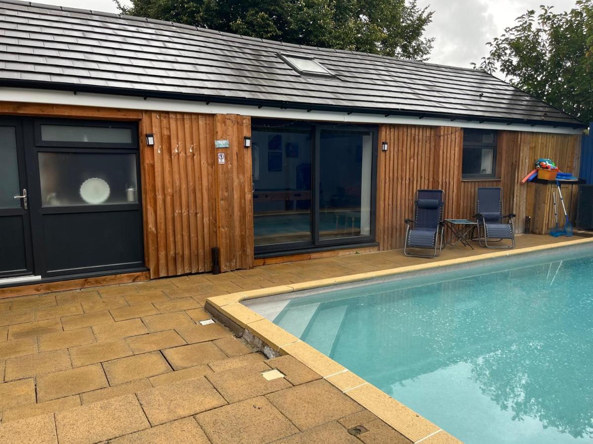 Ferienwohnung The Dog House Birkenhead Exterior foto